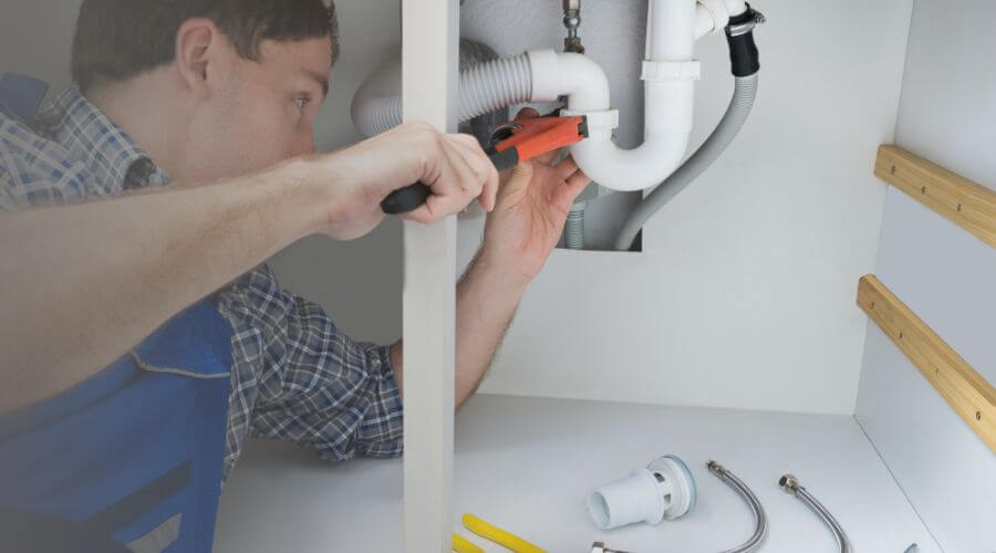Professional Tankless Water Heater Installation in Grosse Ile, MI